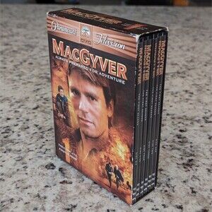 MacGyver Tv Show The Complete First Season DVD Video 2005 6-Disc Box Set Lot